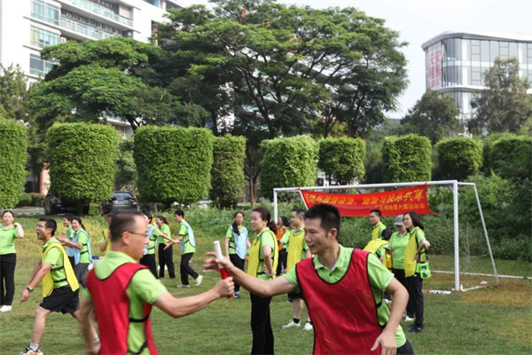 運動與激情碰撞，健康與快樂共享—廣東博皓第六屆運動會   -傳統(tǒng)接力賽